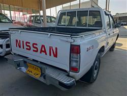 نيسان بيك اب